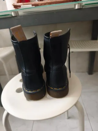 Botas Dr. Martens Negras, veganas., dos usos