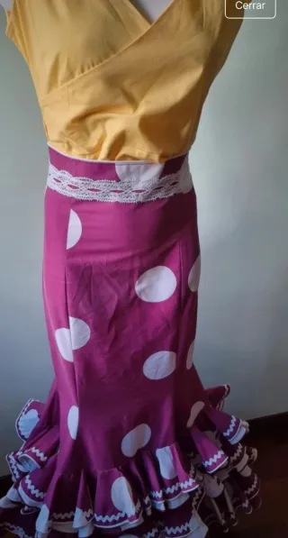 Falda flamenca y blusa talla M