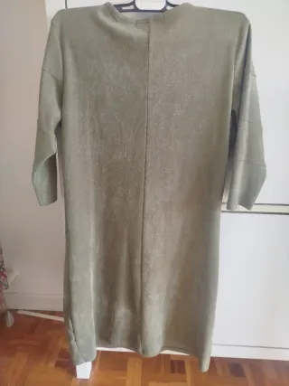 Vestido verde con cremallera