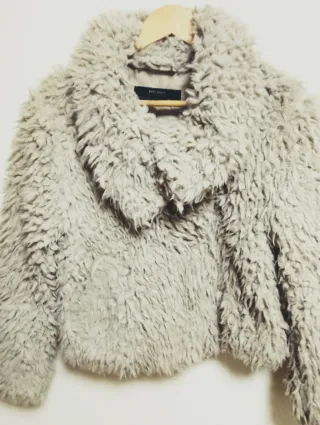 Chaqueta Zara Basic pelo gris talla única