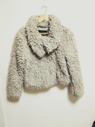 Chaqueta Zara Basic pelo gris talla única