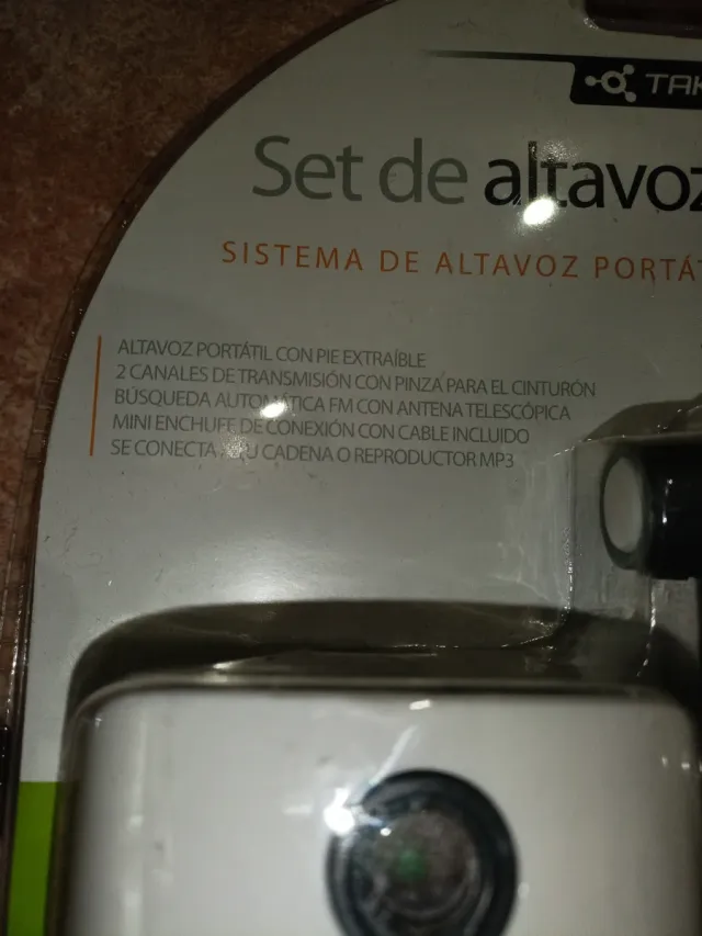 Radio Altavoz Inalámbrico Blanco y Negro