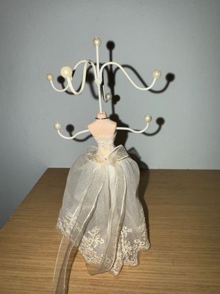 Soporte Joyas Maniquí Blanco y Dorado