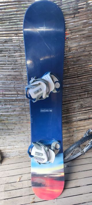 Tabla de Snowboard Azul con Fijaciones