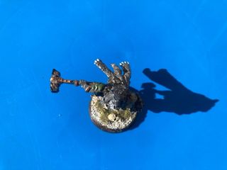 Logan Grimar con Martillo Warhammer