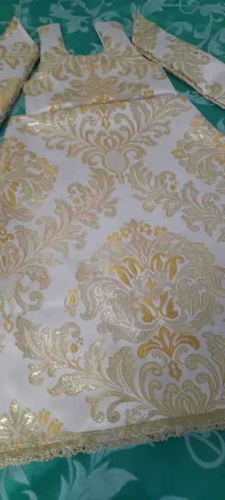 Saya para virgen de candelero