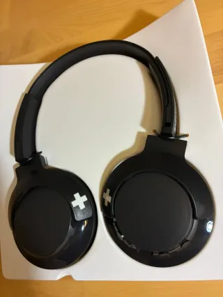 Auriculares Philips BASS+ SHB3075 Negros