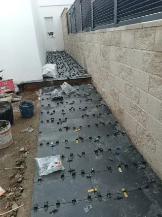 Servicios de albañilería, alicatado pintura Hornos