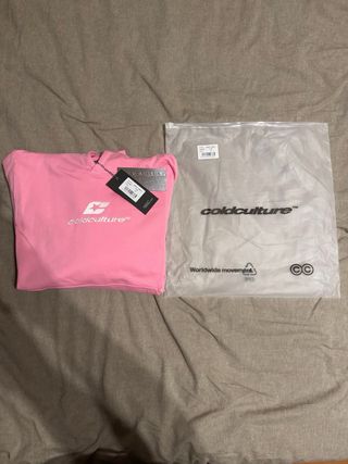 Sudadera rosa Cold Culture curved