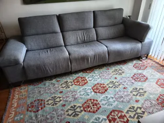 Sofá de tela gris de 5 plaza