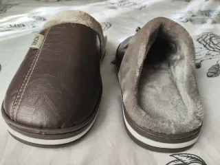 Zapatillas 45-46 de estar por casa A ESTRENAR