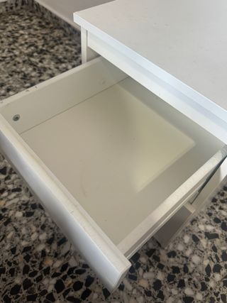 Cómoda Malm 2 cajones blanca montada