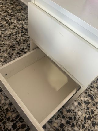 Cómoda Malm 2 cajones blanca montada