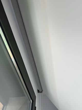 Estor enrollable opaco gris 105x250cm LeroyMerlin