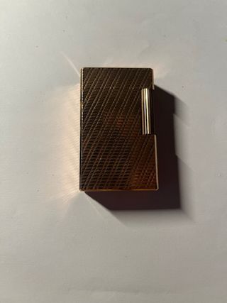 Mechero S.T. Dupont Chapado Oro