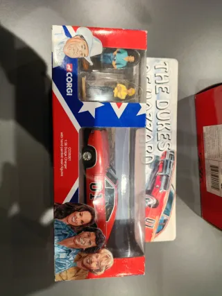 Modellini Corgi 007 e Hazzard e Gran Torino