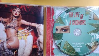 Taylor Swift - The Life of a Showgirl Deluxe CD