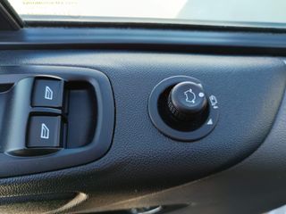 Ford Transit CUSTOM MHEV COMBI 9 PLAZAS 130 CV ECO