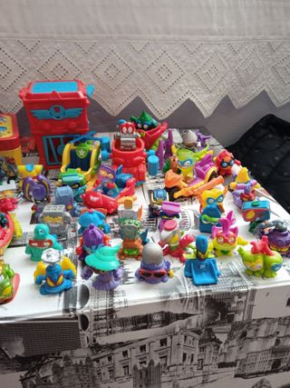 Super Zings Lote Figuras y Vehículos Varias Series