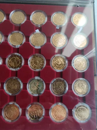 2 Euros Bañados en Oro Varios Años