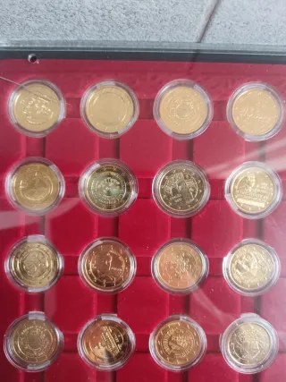 2 Euros Bañados en Oro Varios Años