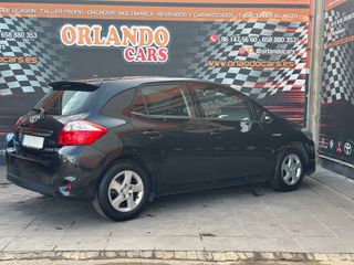 TOYOTA Auris 1.8 Hybrid Active