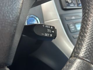 TOYOTA Auris 1.8 Hybrid Active