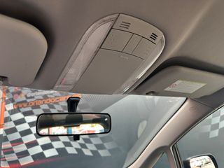 TOYOTA Auris 1.8 Hybrid Active