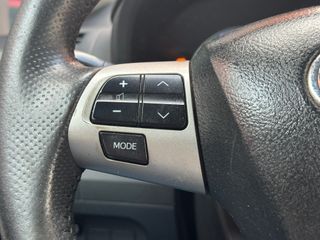 TOYOTA Auris 1.8 Hybrid Active