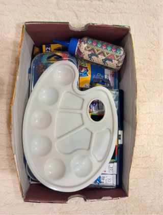 Conjunto de Material de desenho e pintura