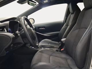 Toyota Corolla 1.8 125H STYLE E-CVT