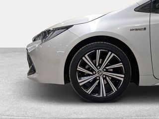 Toyota Corolla 1.8 125H STYLE E-CVT