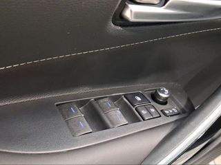 Toyota Corolla 1.8 125H STYLE E-CVT