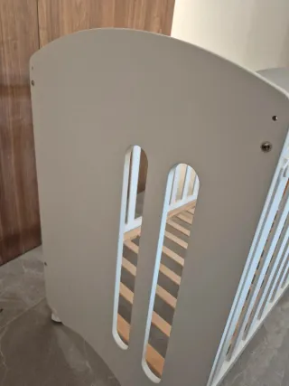 Cuna de madera lacada blanca, Marca mi cuna