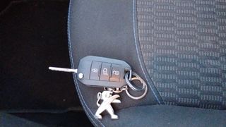 Peugeot 208 PureTech 82 Style 60 kW (82 CV)