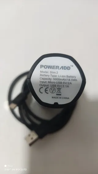 Batería Externa POWERADD Portátil + cable.