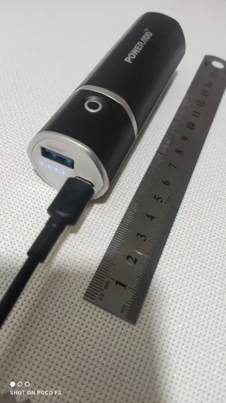 Batería Externa POWERADD Portátil + cable.