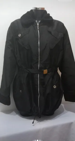 Giacca donna nera con pelliccia