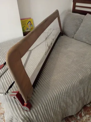 Barrera de seguridad para cama infantil