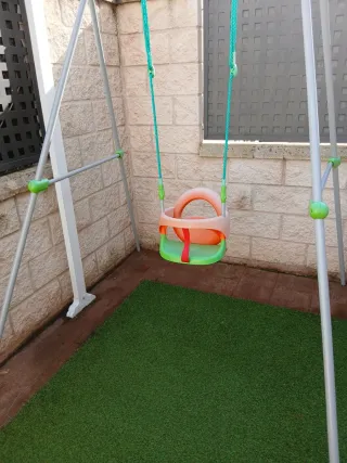 Columpio infantil poco uso