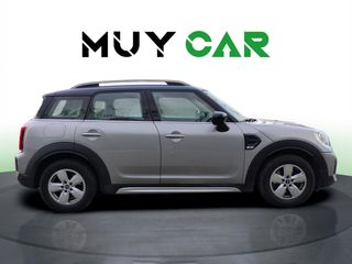 MINI MINI Countryman Cooper D 110 kW (150 CV)