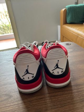 Jordan Legacy con pocos usos. talla 41
