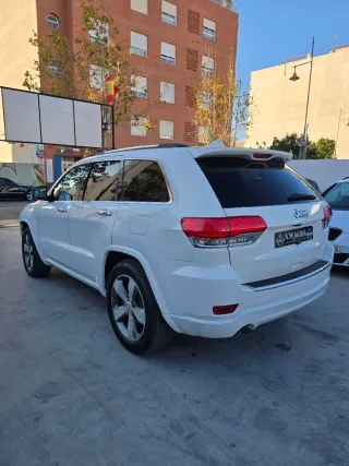 Jeep Grand Cherokee 2016