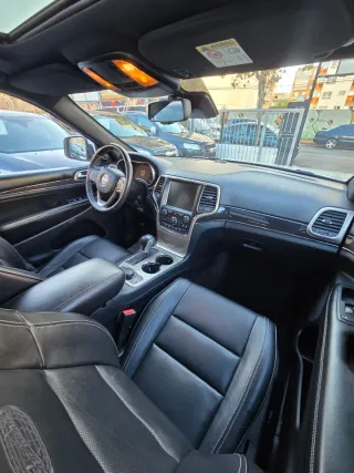 Jeep Grand Cherokee 2016