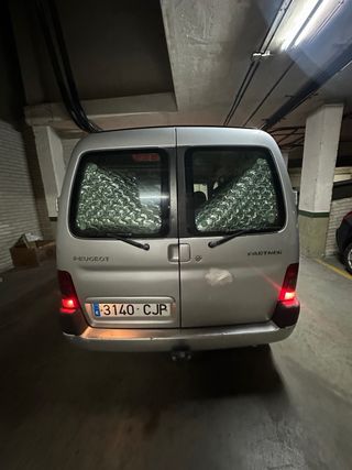 Aislante Ventanas Peugeot Partner/Berlingo