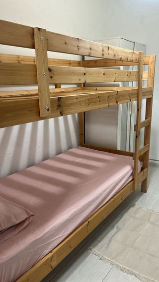 Litera de madera (sin colchones)