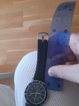 Reloj Chanel Negro y Plateado