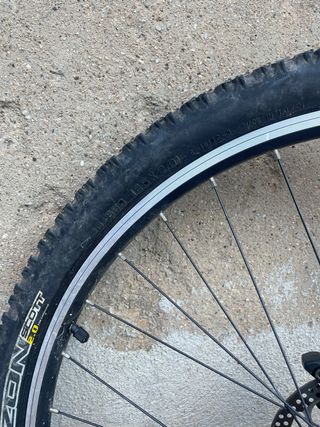 Bicicleta Scott Scale Roja