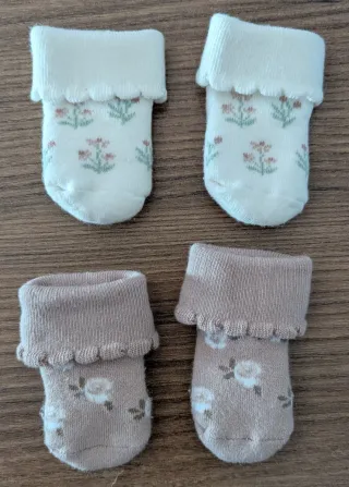 2 pares calcetines bebé flores