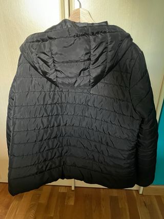 Cazadora acolchada negra